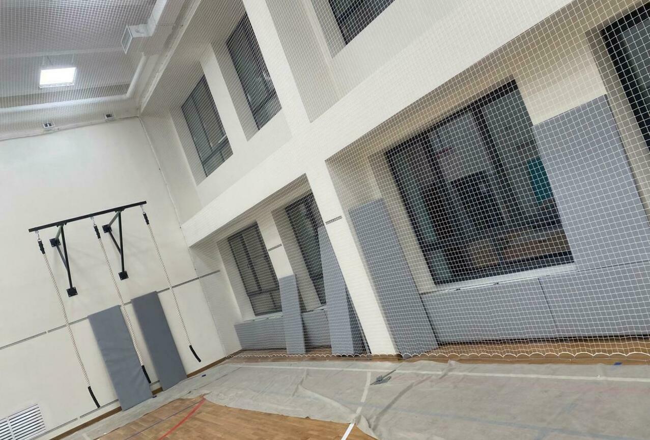 Монтаж заградительной спортивной сетки на объекте пр-д Шенкурский, д. 8Г