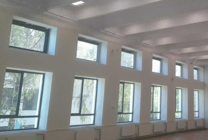 Монтаж заградительной спортивной сетки на объекте ул. Бирюлевская, д. 23, корп. 1